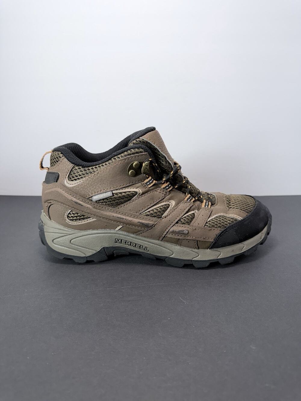 Merrell Moab 2 Mid WTRPF/EARTH Men’s Size 6 Brown/black MK261204